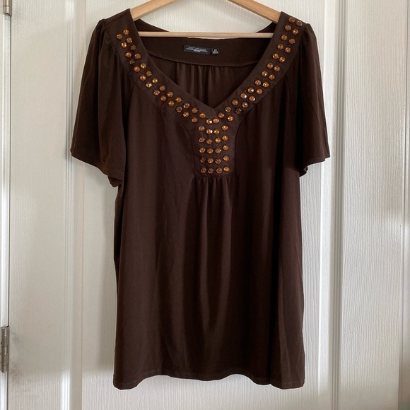 Notations brown top w/jeweled neckline 2X  EUC - Picture 1 of 9